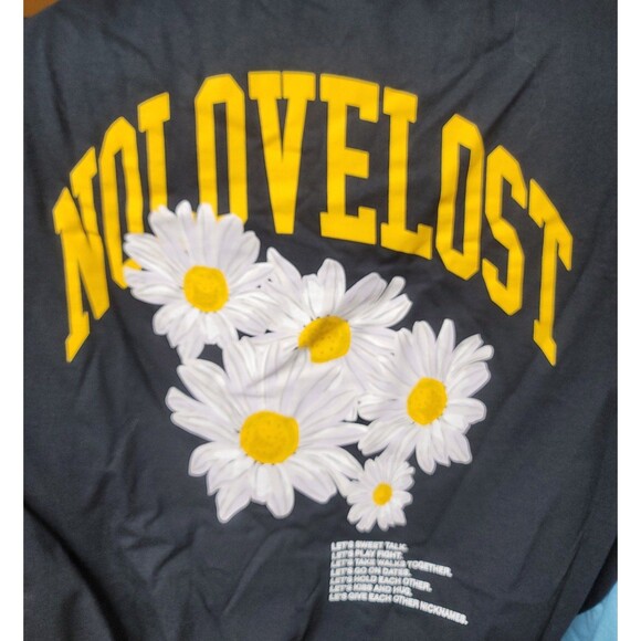 bundle of clothes Lot of 8 Large size t shirts . - Picture 6 of 10